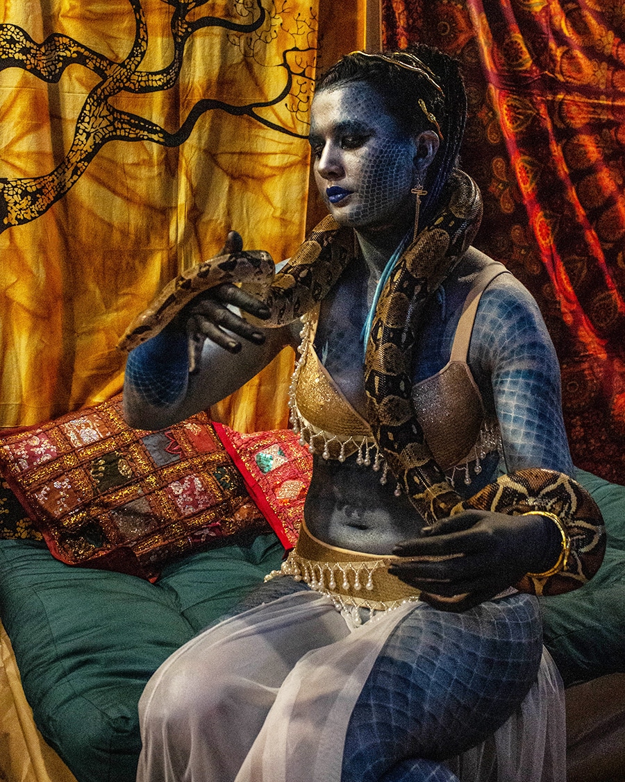 body painting Lyon Femme serpent Yggdrasil 2020