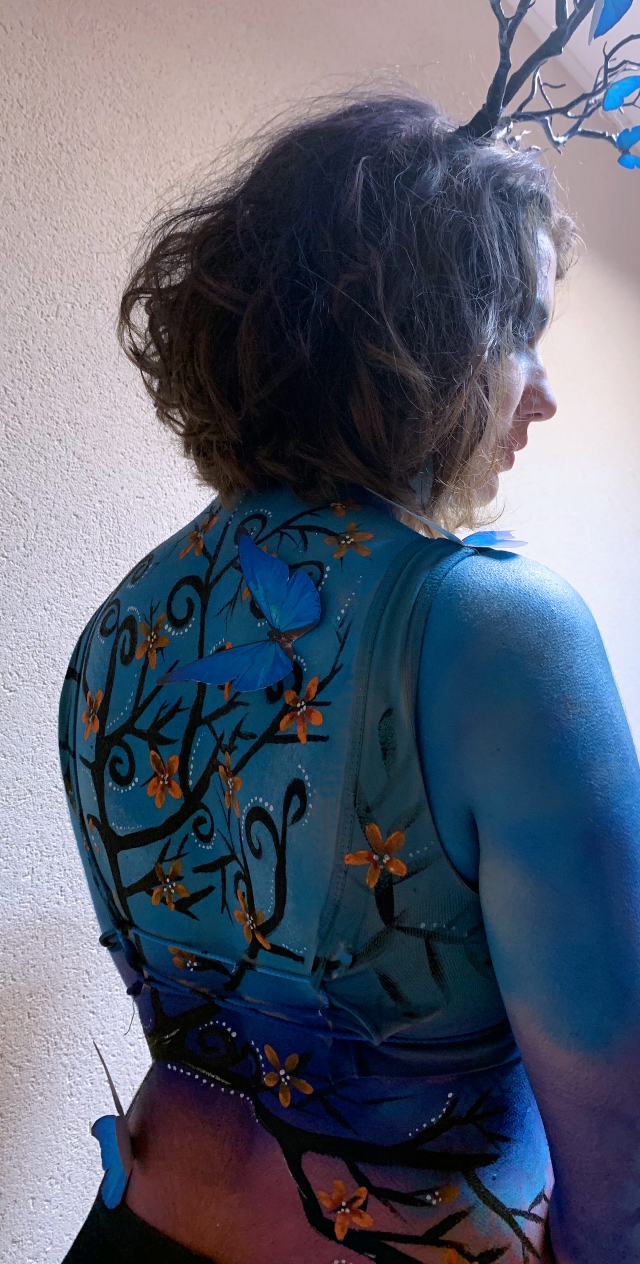 body painting Lyon papillon bleu 